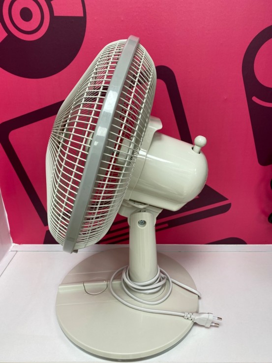 8-8-77628-4-Ventilador Artic 305N