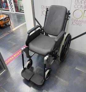 8-8-73469-1-Silla De Ruedas Sunrise Medical Patent B321 43 120Kg Max.