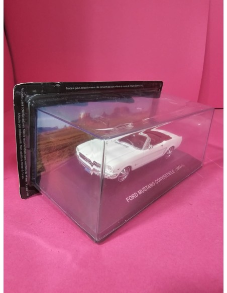 8-8-72789-2-Bebé y juguetes Ford Mustang Convertible (1964)
