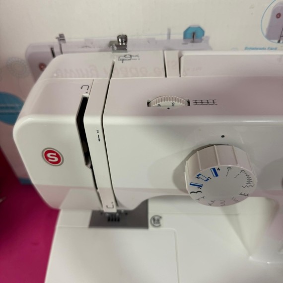 8-8-67390-4-Maquina Coser Singer Promise II