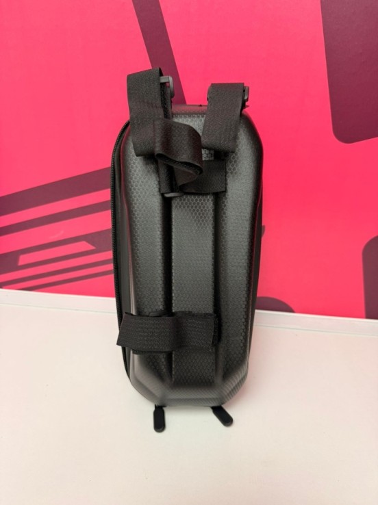 8-8-75829-4-Mochila Motorista bolsa Red Bull Racing para patin o moto 