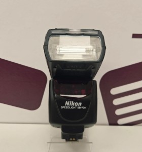 8-8-76967-1-Flash Para Nikon Speedlight SB-700 2