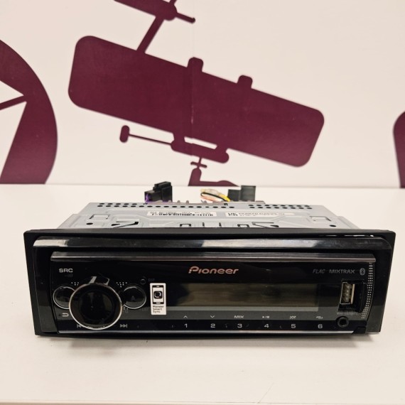 8-8-78200-1-Autorradio Pionner MVH-S520BT 2023