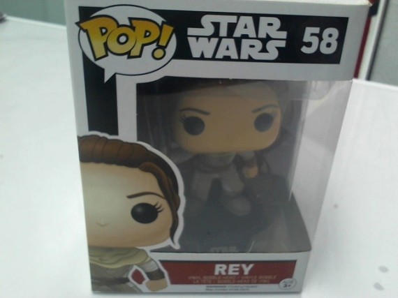 8-9-46253-1-Accesorio Funko star wars rey 58