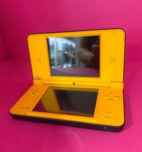 8-8-68702-1-Nintendo Ds XL 2
