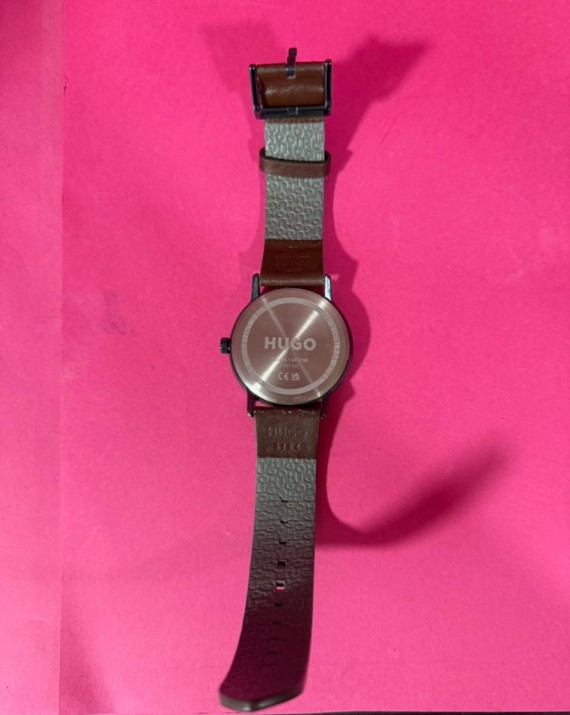 8-8-74230-4-Reloj Pulsera Caballero HUGO Dare 