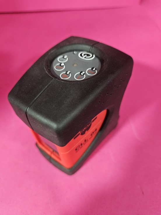 8-8-69814-2-Nivel Laser WURTH CLL 04 (Sin Garantia)