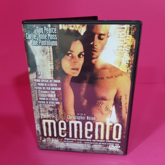 8-8-68948-1-Cine, DVD y películas Memento