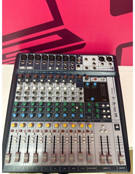 8-8-78108-2-Controlador Soundcraft Signature 12