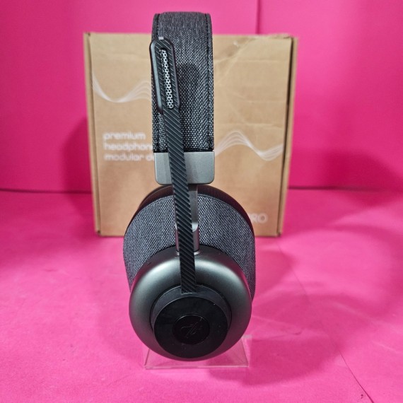 8-8-73823-10-Auriculares Tilde Pro C