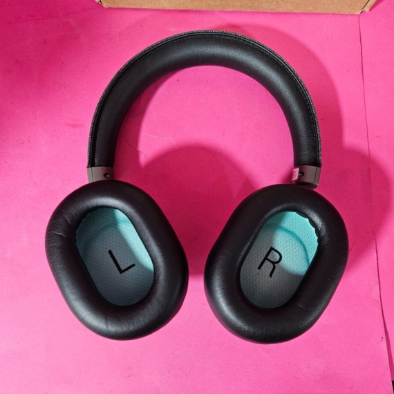 8-8-73823-14-Auriculares Tilde Pro C