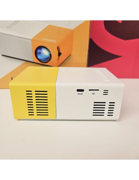 8-8-78408-5-Proyector VAMVO LED Projector VF200 (NUEVO)