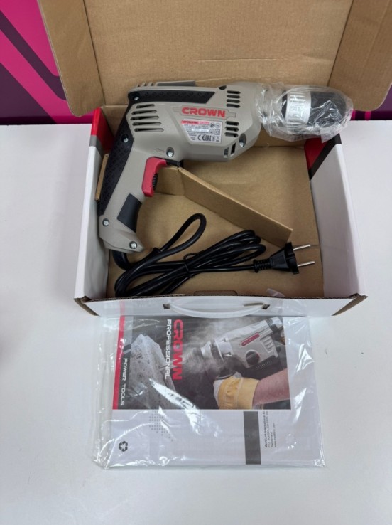 7-7-82186-1-Taladro Electrico CT10143-13C 550W Nuev