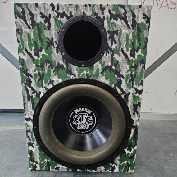 7-8-67569-1-Subwoofers 1u. Magnat XTC 1200