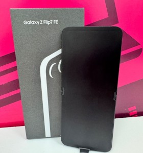7-7-80489-1-Smartphone Galaxy Z Flip 7 Fe 128g 2