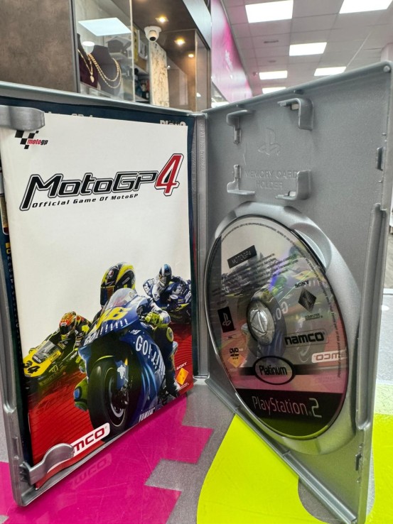 7-7-80849-2-Videojuego PS2 MotoGP4