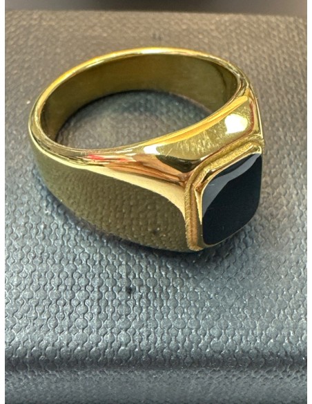 7-9-75530-1-Anillo acero dorado con piedra negra cuadrada T15