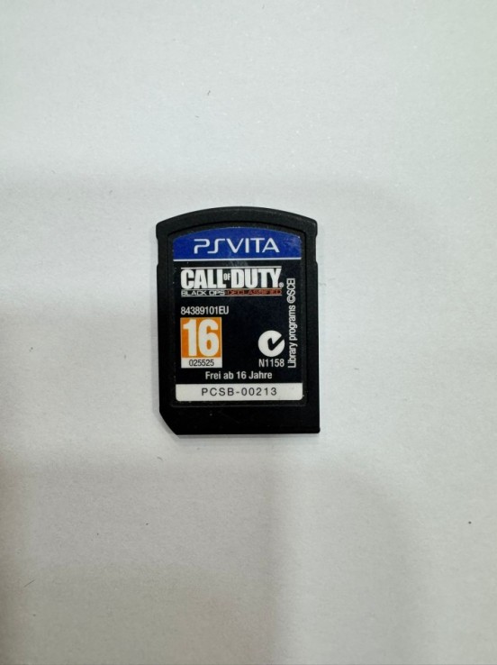7-7-75816-1-Call of duty Black Ops Declassifield Psp Vita