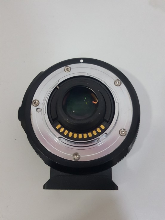 7-7-38193-3-Objetivo Metabones EF-BMPCC Speed Booster 0.58x