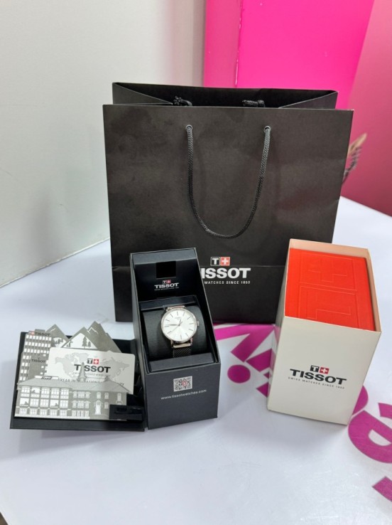 7-7-75702-1-Reloj Alta Gama Señora Tissot Lady T1432101101100 Every Time Sin Uso