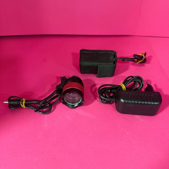 8-8-70051-1-Bicicleta Luz Frontal a bateria 