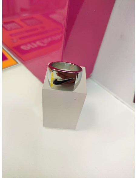 8-9-75630-1-Anillo acero plateado con simbolo de nike T22