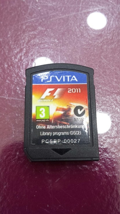 7-7-21769-1-F1 2011 psp vita