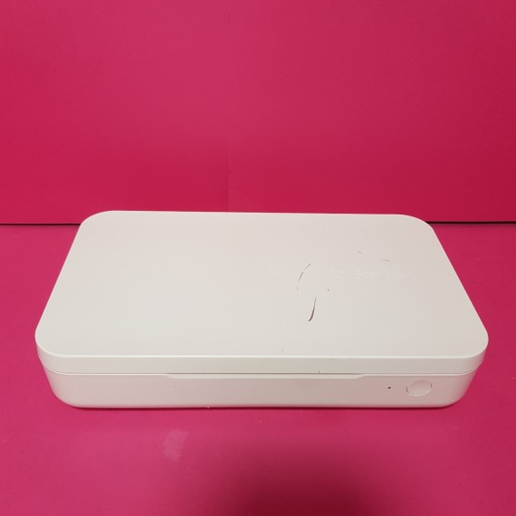 8-8-68389-2-Dispositivos electrónicos Samsung CT UV Sterilizer With Wireless Charging