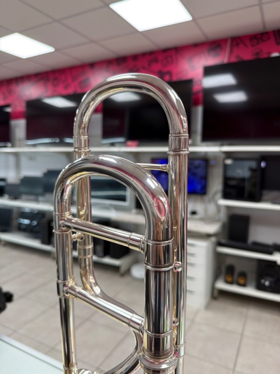 6-6-164185-2-Trombon Stomvi Titan Plata