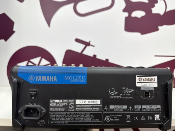 8-8-72834-3-Mesa DJ YAMAHA MG12XU