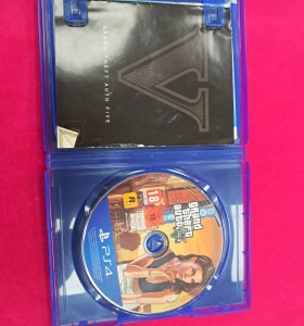 6-6-169470-1-Videojuego PS4 GTA V 2