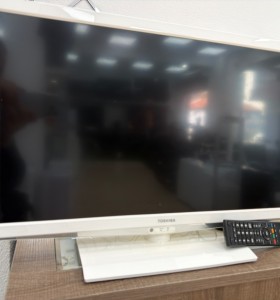 1-1-273556-1-Televisor LED Thosiba 26el934gel Tdt Hd 2