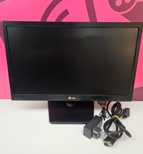 8-8-78484-1-Monitor LED LG 20EN33