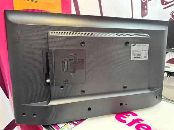 9-9-76355-2-Televisor LED Samsung Ue32j4000awxxc