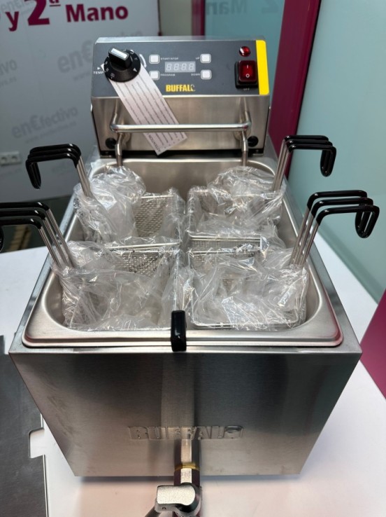 9-9-67402-4-Cocina Cocedero Pasta Industrial Buffalo Gh160 (sin Uso)