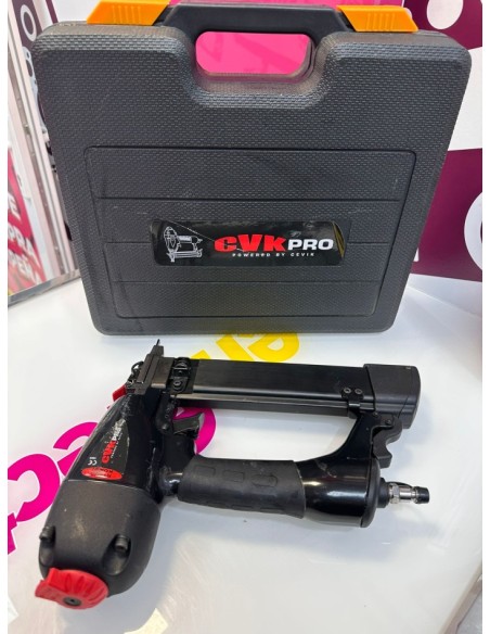 9-9-72553-1-Clavadora Neumatica CEVIK PRO Kombi R16 50 Con Presión Máxima De 7 Bares