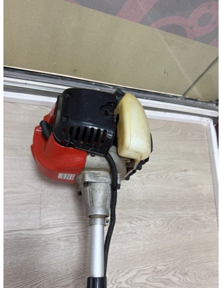 9-9-77060-8-Desbrozadora basic pnbc520-3b a Gasolina 