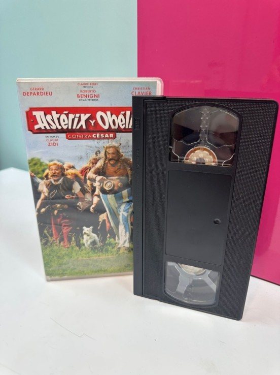 9-9-56076-1-Coleccionismo DVD VHS ASTERIX Y OBELIX
