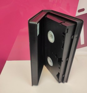 9-9-71674-1-Reproductor video VHS Gilda 2