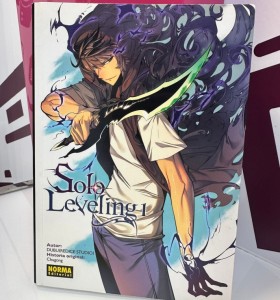 9-9-72969-1-Cómic solo leveling 1