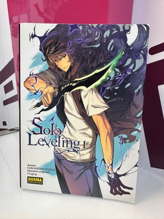 9-9-72969-1-Cómic solo leveling 1