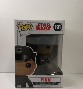 9-6-151163-1-Objetos Insólitos Funko Pop Finn 191 Star Wars 