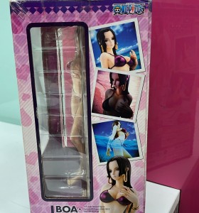 9-9-60701-1-Figura Acción Boa Hancoock Ver Puple 2