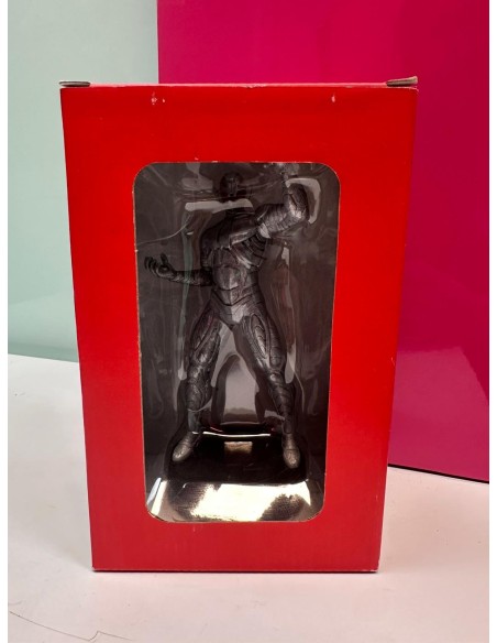 9-9-46296-1-Accesorio Figura marvel Ultron