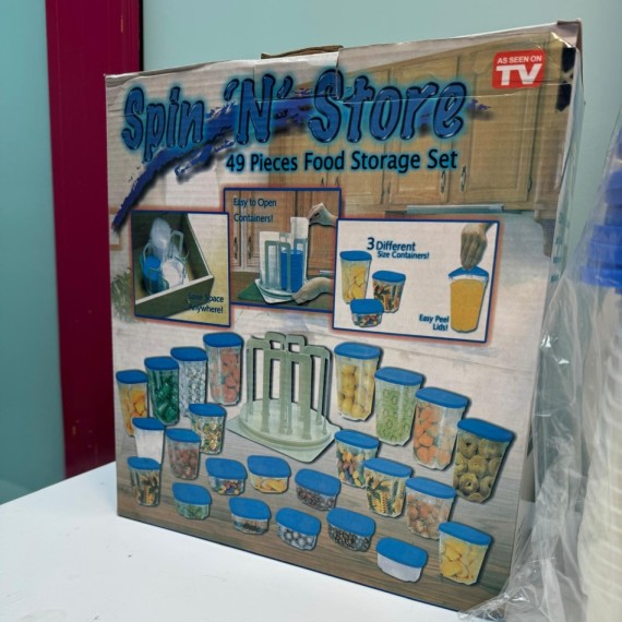 9-9-66149-1-Hogar cocina Tuppers spin n store 49 piezas (sin uso)