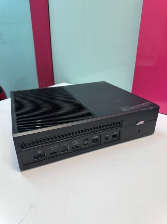 9-9-68991-2-Consola Xbox One Negra 500gb (sin mando)