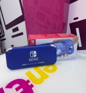 9-9-73156-1-Consola Nintendo Switch Hdh001  2