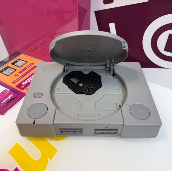 9-9-76060-4-Consola PS1 Scph-1002 (sin Mando)