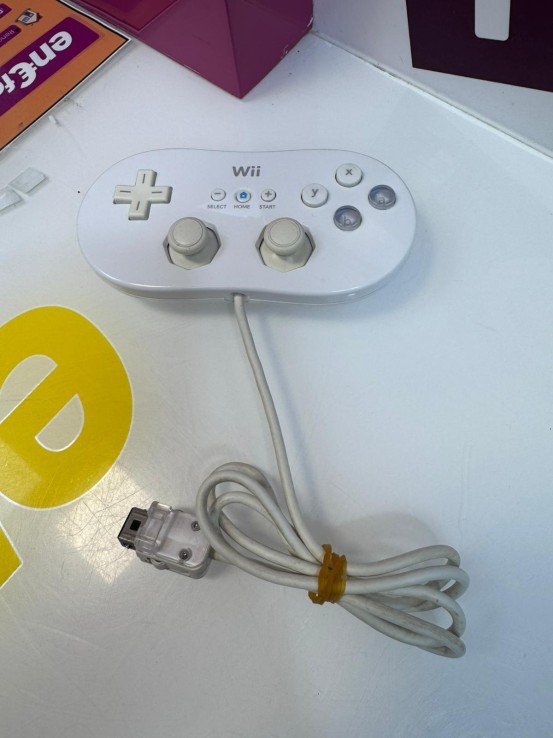 9-9-76102-2-Mando Clasico Wii