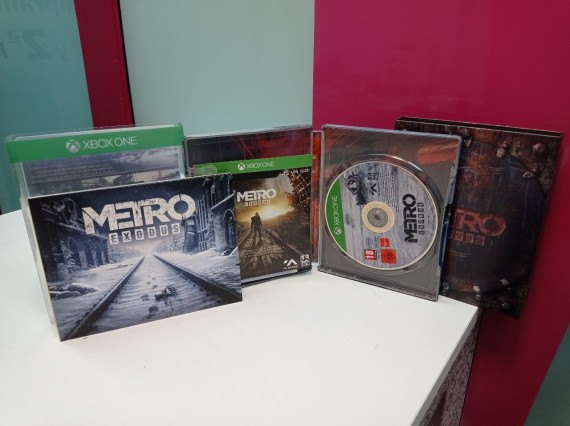 9-9-65841-1-Videojuego Xbox One Metro Exodu Aurora Limited Edition